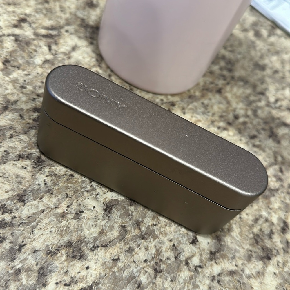 SONY noise canceling ear buds